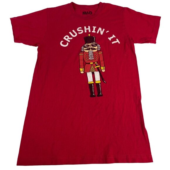 Mad Engine Men's Funny T Shirt Christmas Nutcracker Crushin It S Red 100% Cotton - Picture 1 of 4